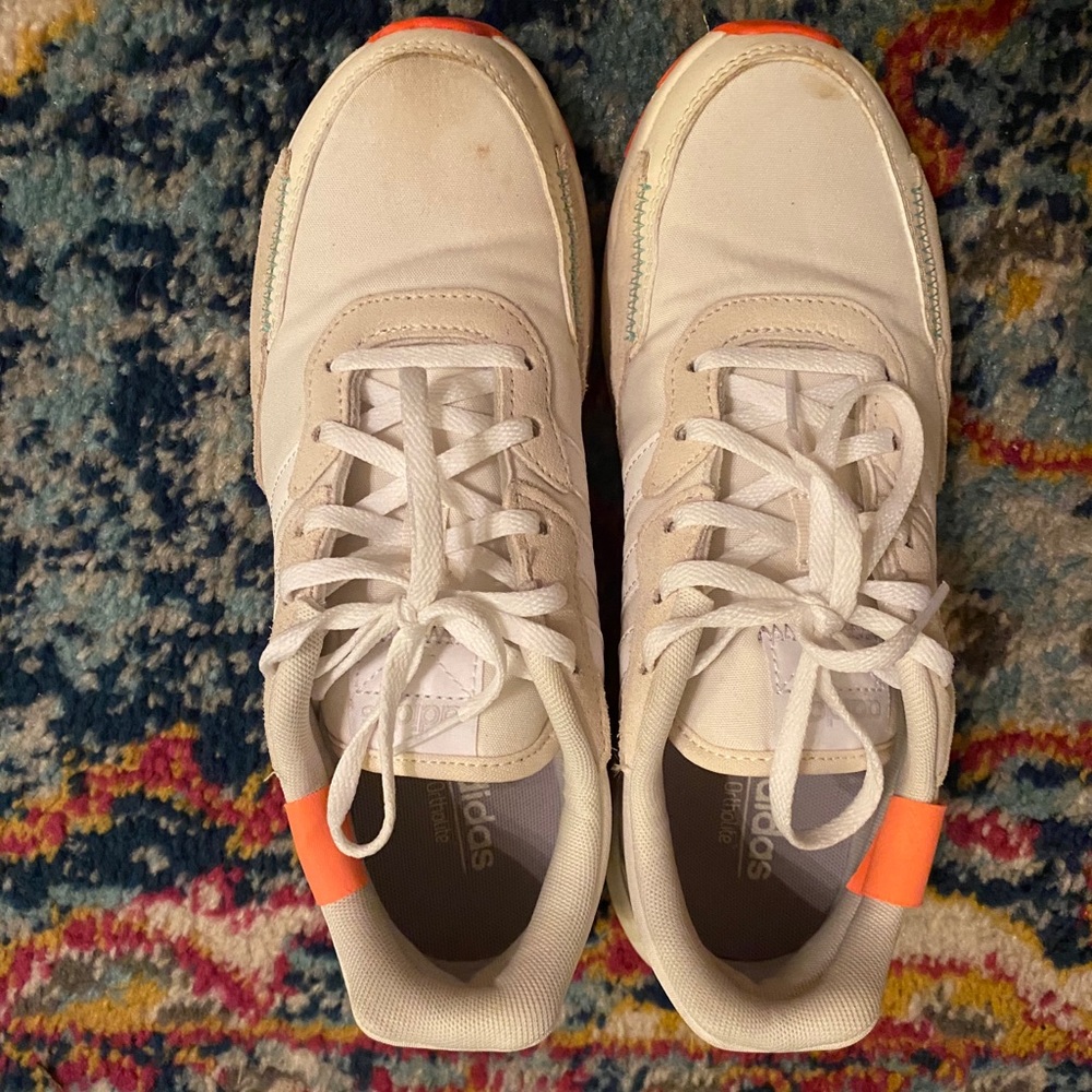 Adidas tennis shoes
